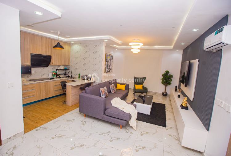 Exquisite One Bedroom Apartment, Periwinkle Estate, Freedom Way, Lekki Phase 1, Lekki, Lagos, Flat / Apartment Short Let