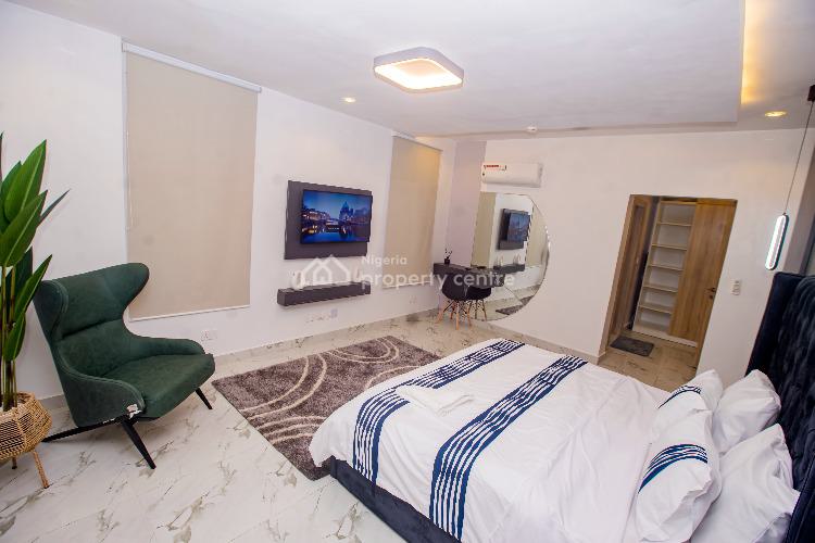 Exquisite One Bedroom Apartment, Periwinkle Estate, Freedom Way, Lekki Phase 1, Lekki, Lagos, Flat / Apartment Short Let