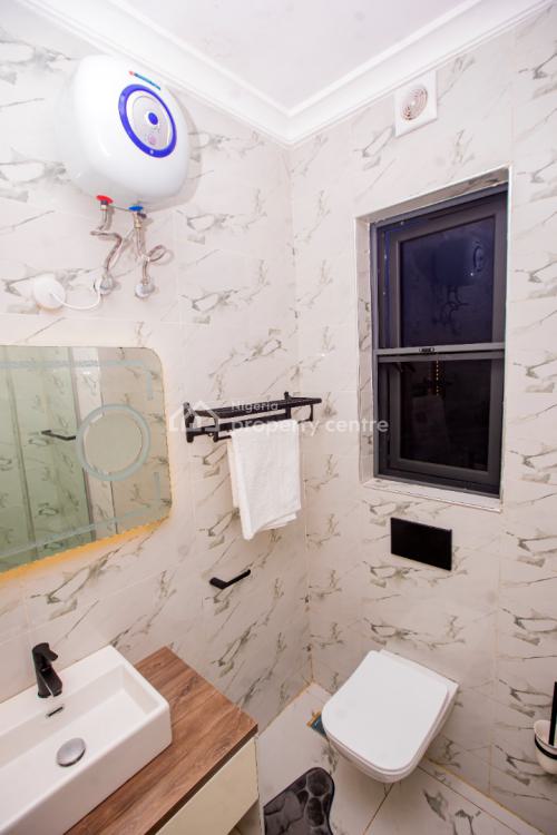 Exquisite One Bedroom Apartment, Periwinkle Estate, Freedom Way, Lekki Phase 1, Lekki, Lagos, Flat / Apartment Short Let