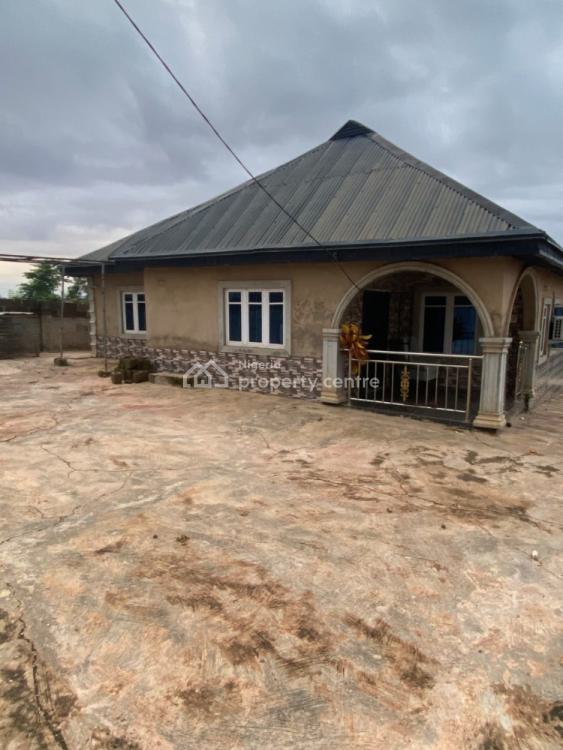 For Sale 3 Bedroom Bungalow, Aaye Community, Oda Road, Akure, Ondo 3