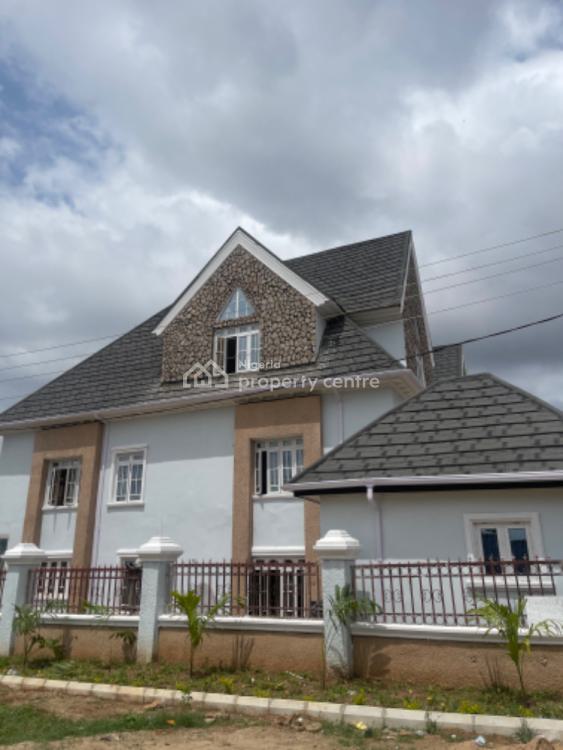 For Sale Four Bedrooms Penthouse With Bq, Fourth Avenue, Gwarinpa