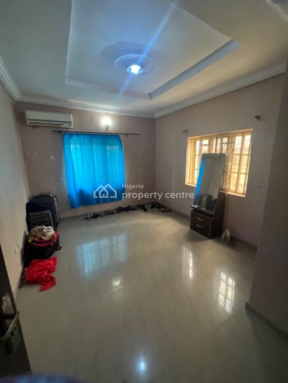 Detached Duplex with 2 Flats, 1 Guest Chalet Attached, Wumba, Abuja, Detached Duplex for Sale