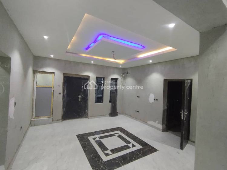 2 Bedroom Flat, Elepe Royal Estate, Ikorodu, Lagos, Flat / Apartment for Rent