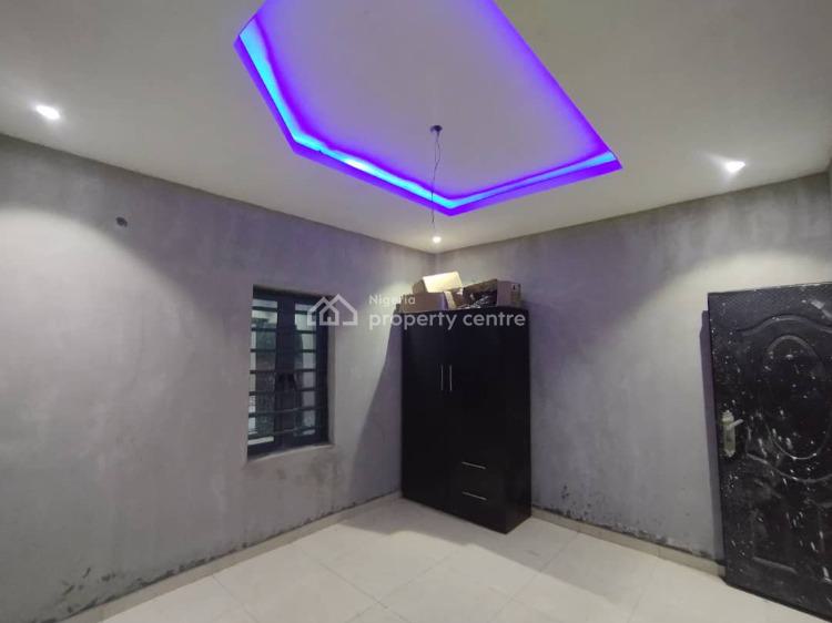 2 Bedroom Flat, Elepe Royal Estate, Ikorodu, Lagos, Flat / Apartment for Rent