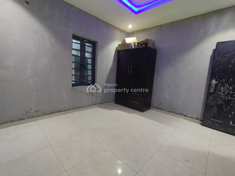 2 Bedroom Flat, Elepe Royal Estate, Ikorodu, Lagos, Flat / Apartment for Rent