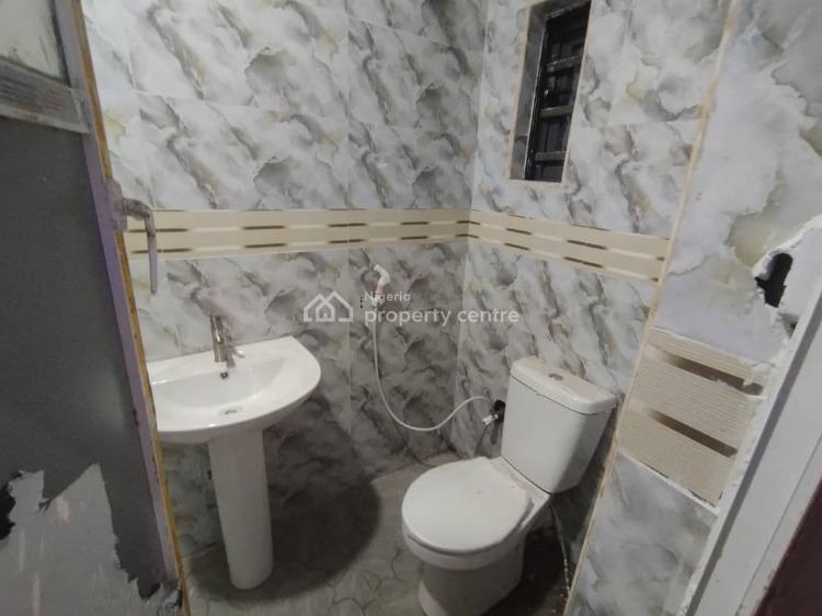 2 Bedroom Flat, Elepe Royal Estate, Ikorodu, Lagos, Flat / Apartment for Rent