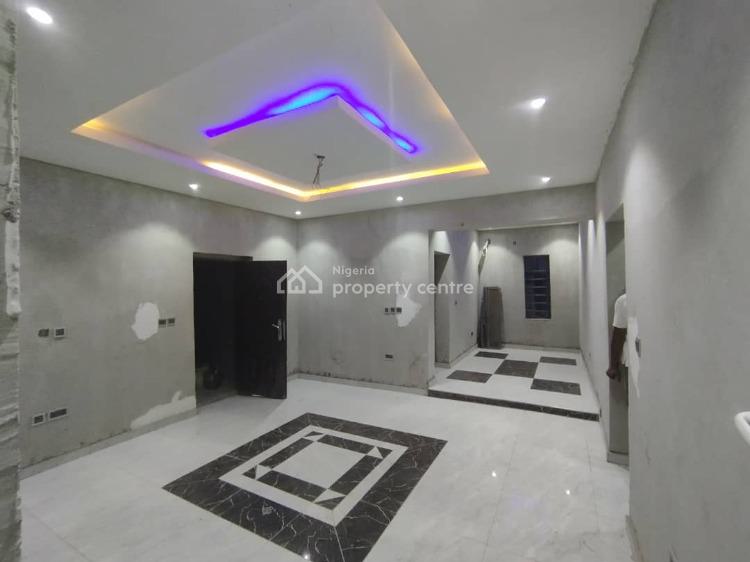 2 Bedroom Flat, Elepe Royal Estate, Ikorodu, Lagos, Flat / Apartment for Rent