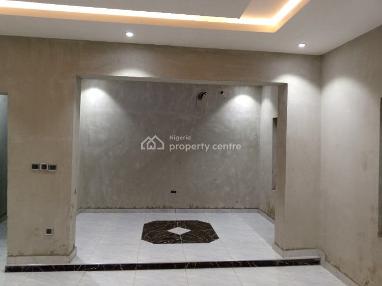 2 Bedroom Flat, Elepe Royal Estate, Ikorodu, Lagos, Flat / Apartment for Rent