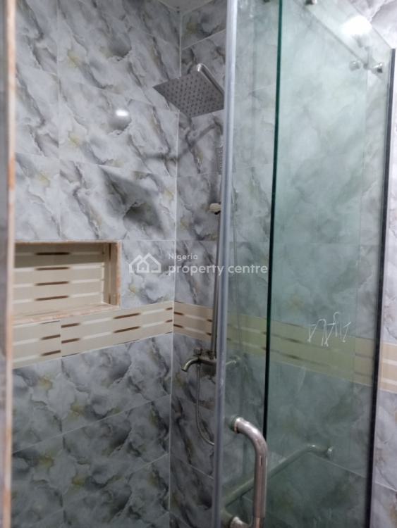 2 Bedroom Flat, Elepe Royal Estate, Ikorodu, Lagos, Flat / Apartment for Rent