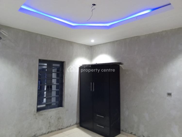 2 Bedroom Flat, Elepe Royal Estate, Ikorodu, Lagos, Flat / Apartment for Rent
