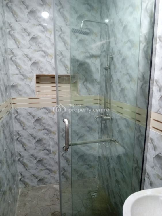 2 Bedroom Flat, Elepe Royal Estate, Ikorodu, Lagos, Flat / Apartment for Rent