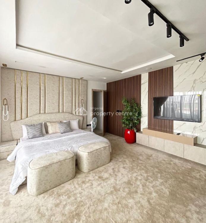 Fully Furnished 2 Bedroom Penthouse, Right, Lekki Phase 1, Lekki, Lagos, Flat / Apartment for Rent