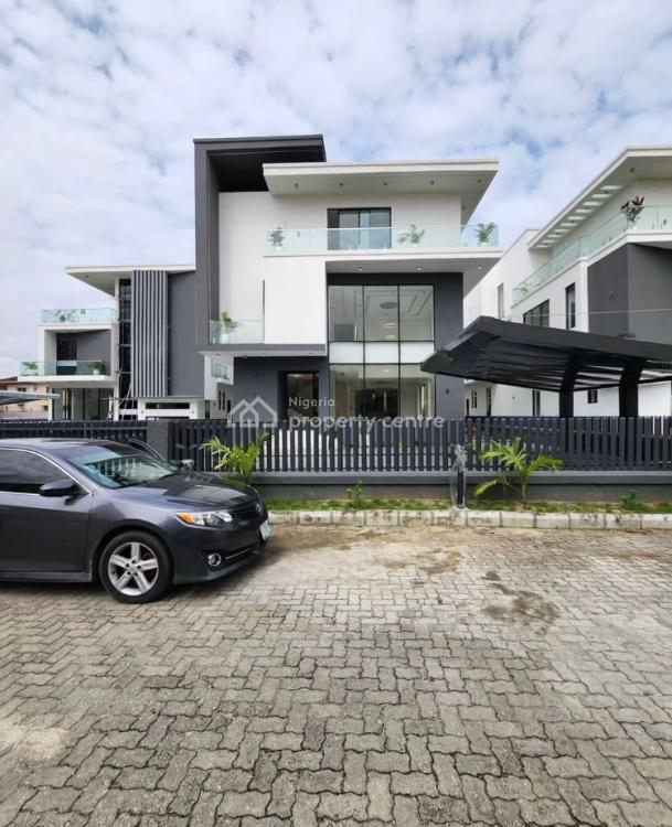 For Sale Magnificent 5 Bedroom Fully Detached Duplex, Pinnock Beach