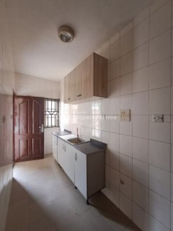 3 Bedroom Flat;, Ologolo, Lekki, Lagos, Flat / Apartment for Rent