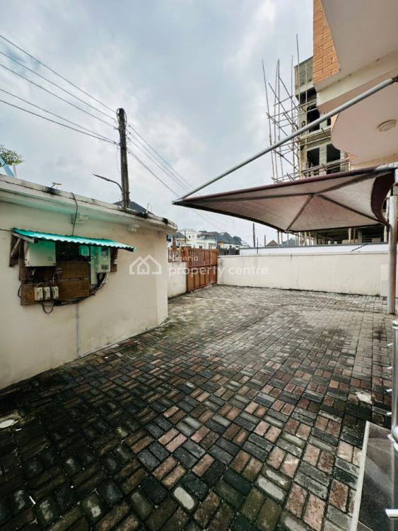 Beautiful 1 Bedroom Shared Apartment, Oral Estate, Ikota, Lekki, Lagos, Flat / Apartment for Rent