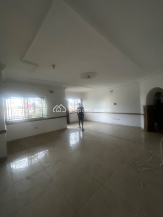 Massive 3 Bedroom Flat All Rooms En-suite Upstairs, Thomas Estate By Doren Hospital, Ajah, Lagos, Flat / Apartment for Rent