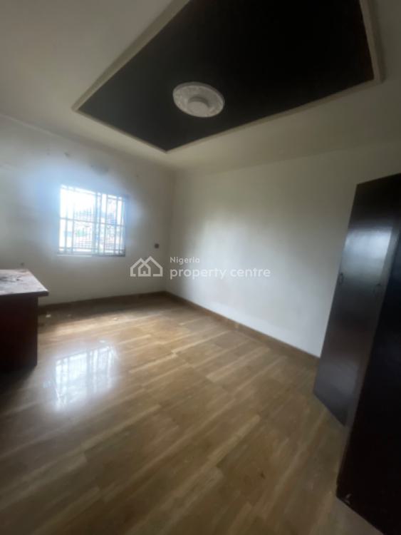 Massive 3 Bedroom Flat All Rooms En-suite Upstairs, Thomas Estate By Doren Hospital, Ajah, Lagos, Flat / Apartment for Rent