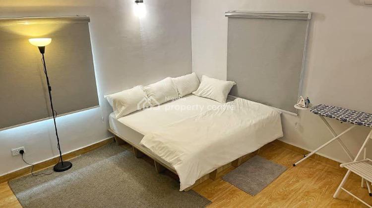 2 Bedrooms Apartment, Wuse, Abuja, Flat / Apartment Short Let