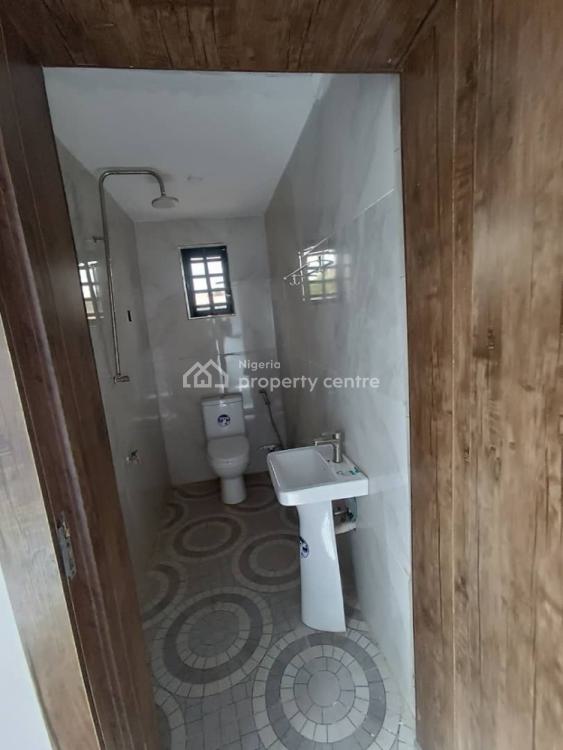 New 2 Bedrooms Flat, 18 Golden Pearl Estate, Lekki, Lagos, Flat / Apartment for Rent
