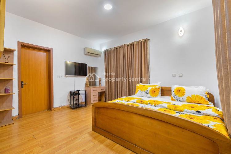 3 Bedrooms Apartment in a Luxury and Secured Location, Prime Water View Gardens Estate,  Off Freedom Way, Ikate, Lekki Phase 1, Lekki, Lagos, Flat / Apartment Short Let