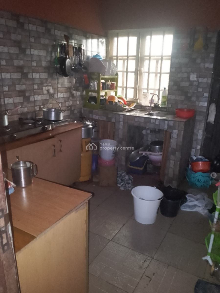 2 Bedrooms Bungalow with Bq, Wagbare Off Oreta Road, Igbogbo, Ikorodu, Lagos, Detached Bungalow for Sale