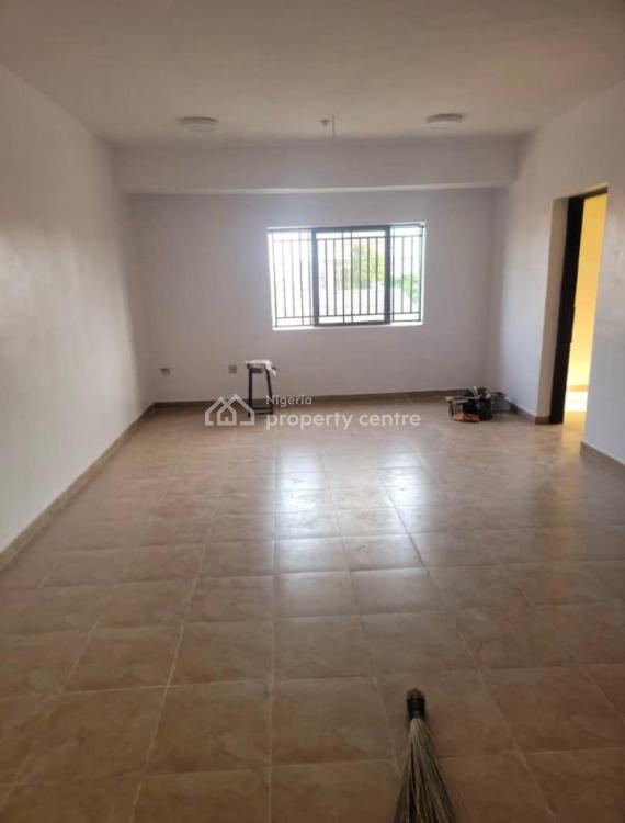Office Space, Palmgrove, Ilupeju, Lagos, Flat / Apartment for Rent