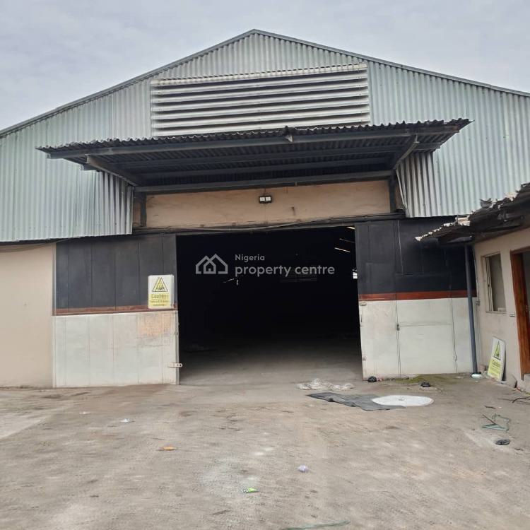 For Rent A Warehouse Measuring 1000sqm, Acme Road, Ogba, Ikeja, Lagos