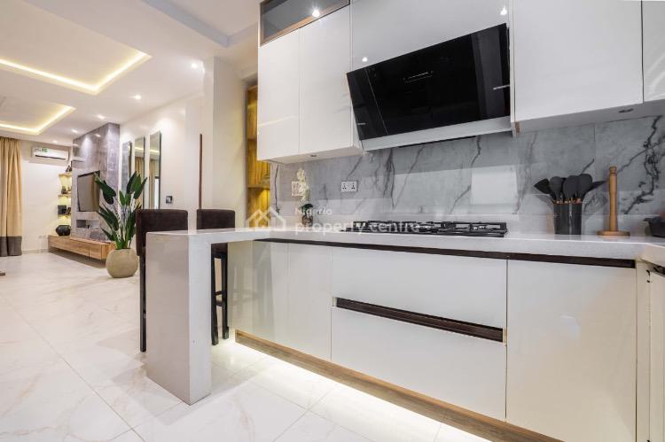 Cozy 2 Bedroom Apartment with Swimming Pool & Technogym, Avant Garde, Lekki Phase 1, Lekki, Lagos, Flat / Apartment Short Let