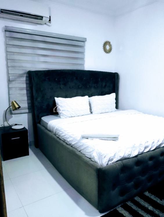 Luxury Suite Apartment, White Sand, Lekki, Lagos, Flat / Apartment Short Let