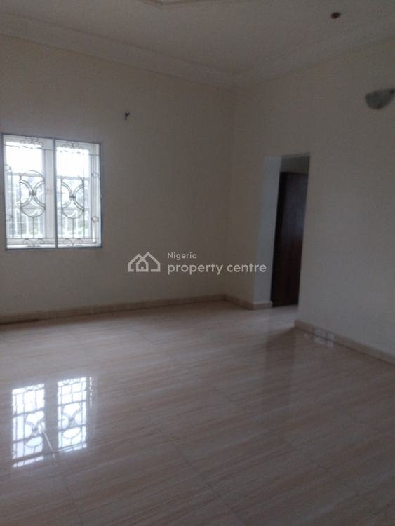 a Clean Three (3) Bedroom Flat, Shelter Afrique, Uyo, Akwa Ibom, House for Rent