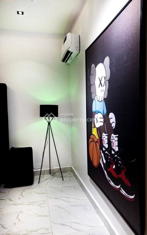Luxurious Two Bedroom Apartment with Swimming Pool, Off Spar Road, Ikate, Lekki, Lagos, Flat / Apartment Short Let