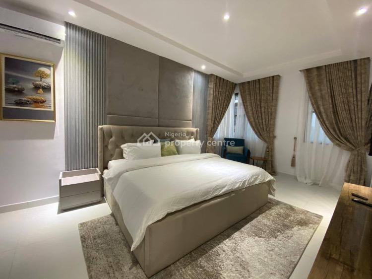 Two Bedroom Apartment., Lekki Phase 1, Lekki, Lagos, Flat / Apartment Short Let