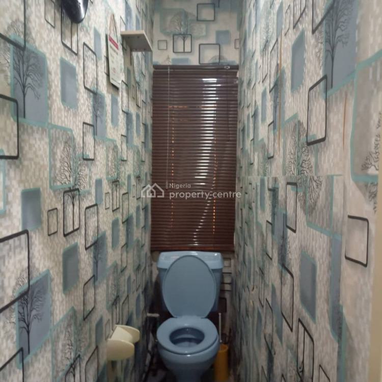 Very Decent 4 Bedroom Flat, Bode Thomas, Surulere, Lagos, Flat / Apartment for Rent