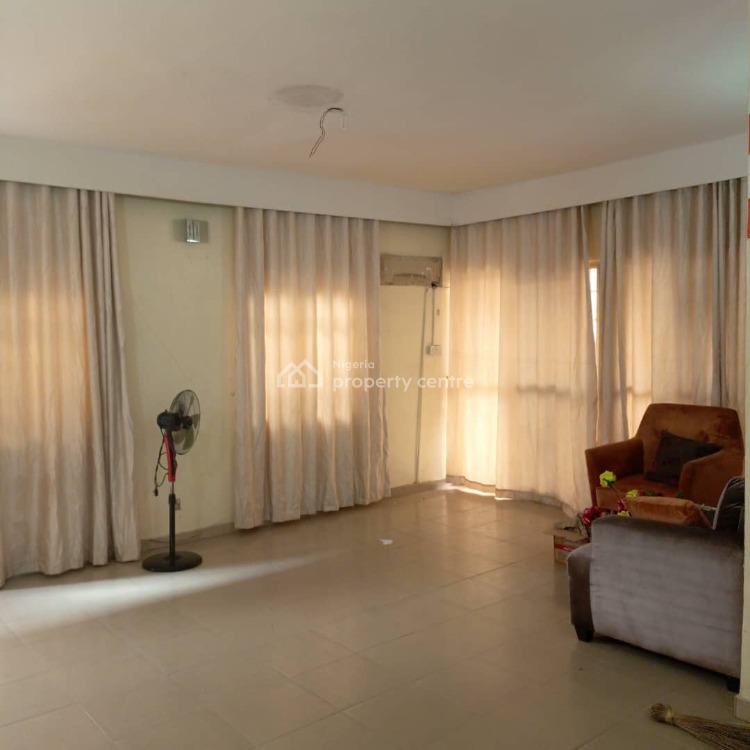 Very Decent 4 Bedroom Flat, Bode Thomas, Surulere, Lagos, Flat / Apartment for Rent
