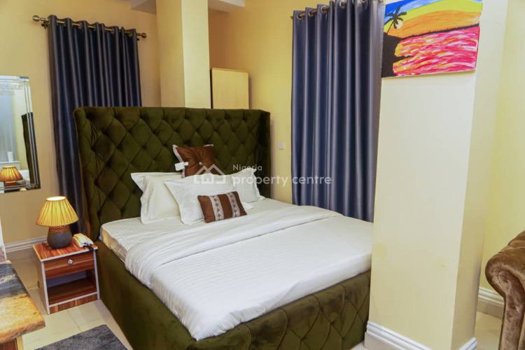 Classic Studio Apartment with Balcony, Oregun, Ikeja, Lagos, Self Contain (single Rooms) Short Let