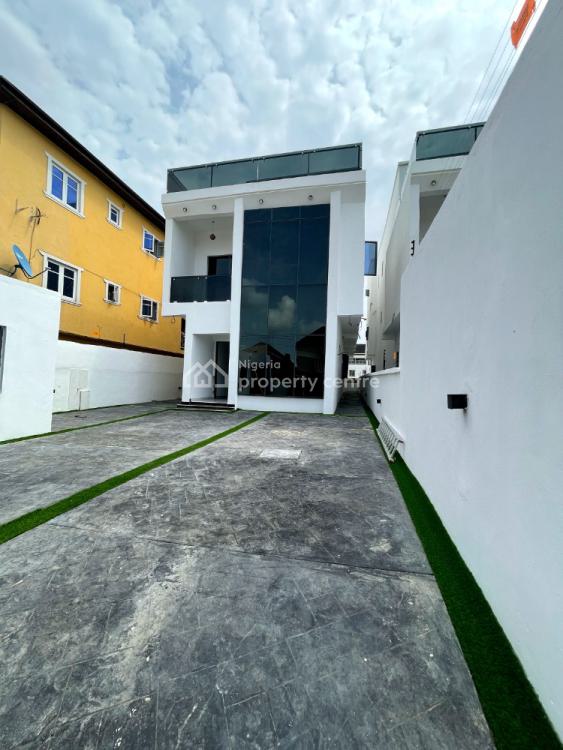 For Sale 5 Bedroom Fully Detached Duplex, A Flawless 5 Bedroom