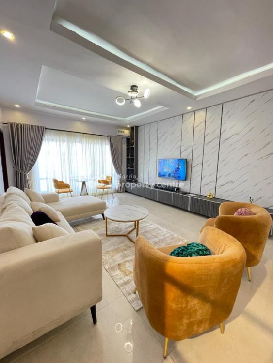 Short Let 2 Bedrooms Flat / Apartment, Qmb Mart, Near Elf Busstop