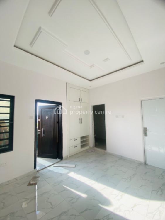 an Executive Two Bedroom Apartment, Cedar County Estate, Lekki, Lagos, Flat / Apartment for Rent