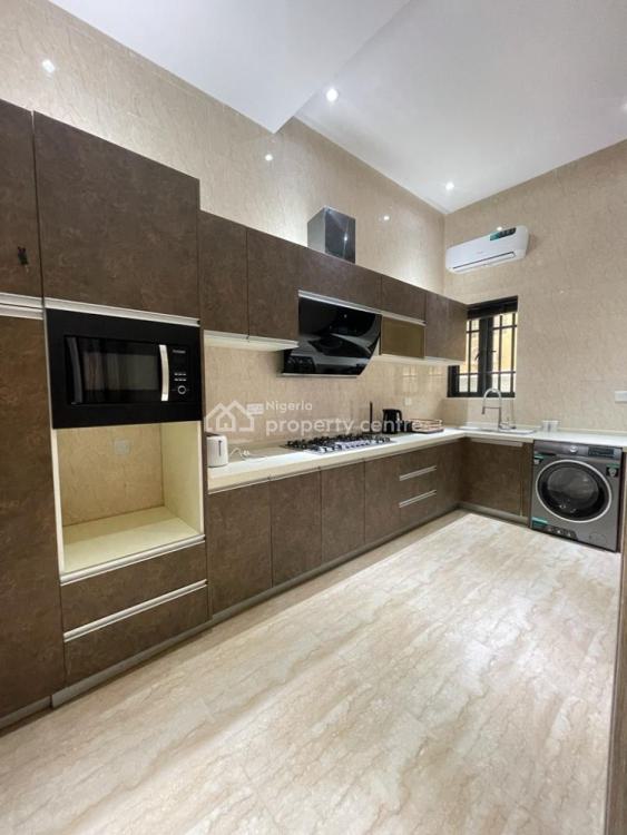 Lovely 3 Bedrooms, Behind Ikeja City Mall, Alausa, Ikeja, Lagos, Flat / Apartment Short Let