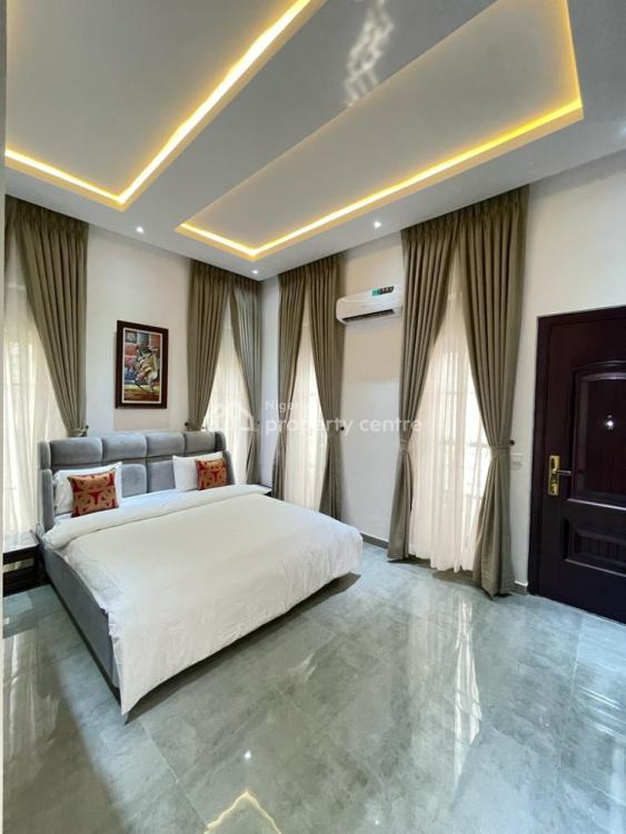 Lovely 3 Bedrooms, Behind Ikeja City Mall, Alausa, Ikeja, Lagos, Flat / Apartment Short Let