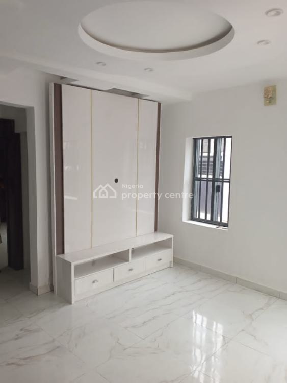 Luxurious 2 Bedroom Flat, Agbelekale Ekoro Road, Abule Egba, Agege, Lagos, Flat / Apartment for Rent