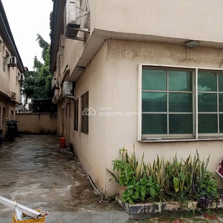 For Rent Lovely Mini Flat, Ikeja GRA, Ikeja, Lagos 1 Beds Nigeria