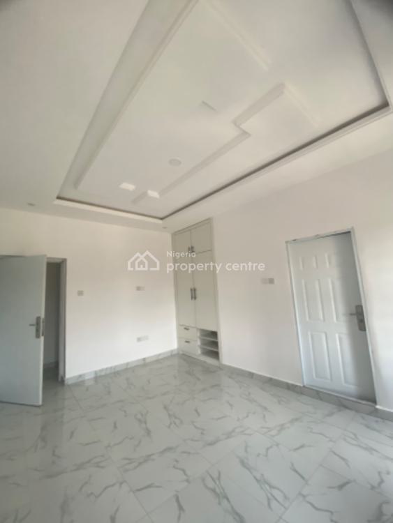 an Executive Two Bedroom Apartment, Grace Ville Estate Opposite Blenco Shopping Mall, Ajah, Lagos, Flat / Apartment for Rent