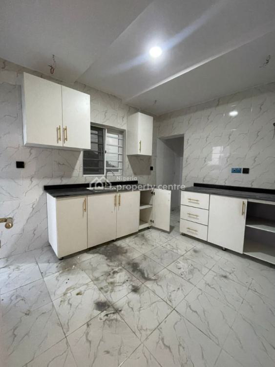 For Sale New Contemporary House, Fidiso Estate, Awoyaya, Ibeju Lekki