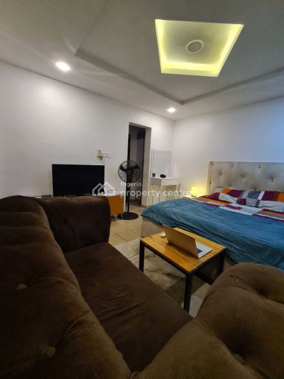 Luxury Room, Buena Vista Estate Orchid Road, Lekki, Lagos, Flat / Apartment for Rent