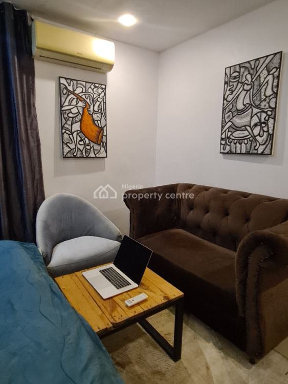 Luxury Room, Buena Vista Estate Orchid Road, Lekki, Lagos, Flat / Apartment for Rent