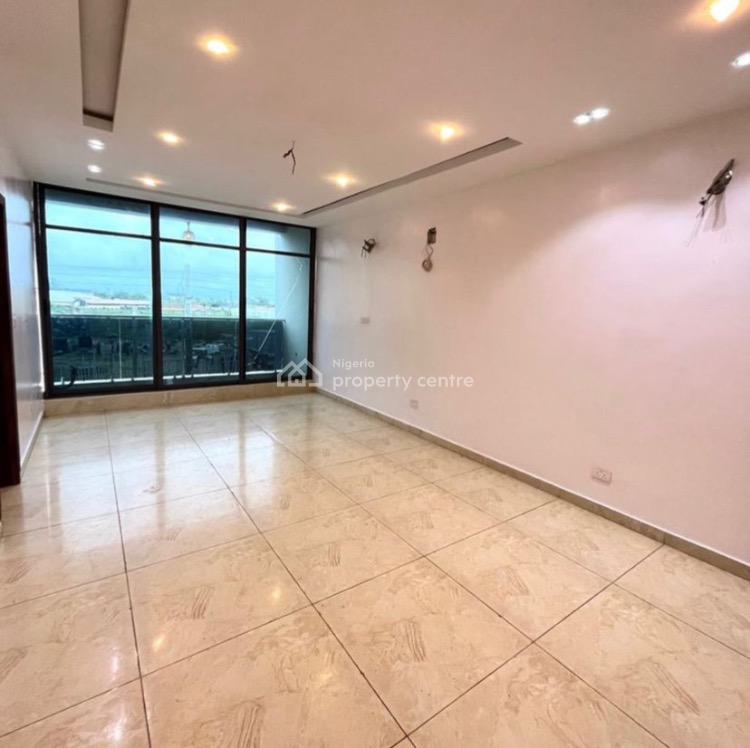 4 Bedrooms Terraced Duplex with Self-compound, Ikate, Lekki, Lagos, Terraced Duplex for Sale