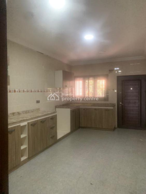 Large Semi Masters Room, Lekki Phase 1, Lekki, Lagos, Self Contain (single Rooms) for Rent