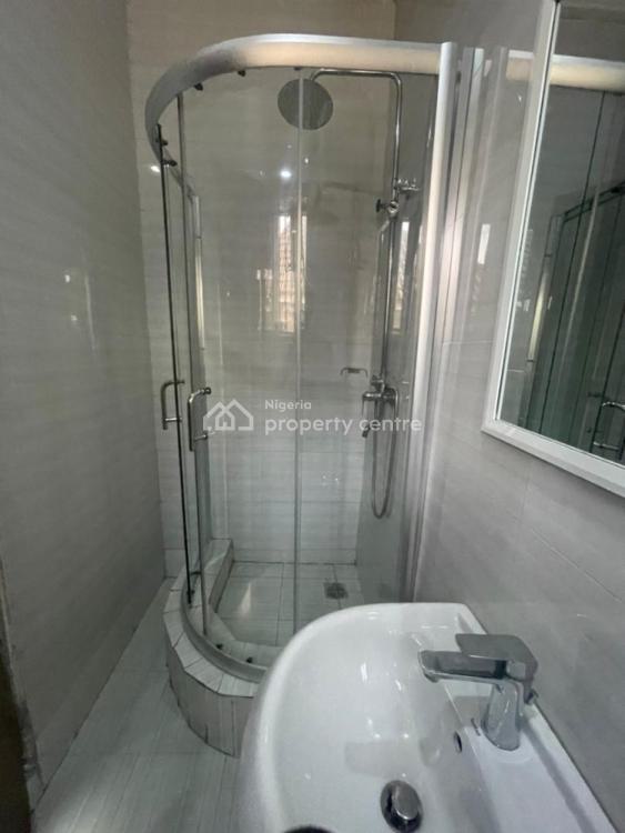 Large Semi Masters Room, Lekki Phase 1, Lekki, Lagos, Self Contain (single Rooms) for Rent