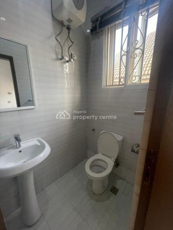 Large Semi Masters Room, Lekki Phase 1, Lekki, Lagos, Self Contain (single Rooms) for Rent